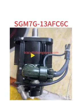 Използва се серво SGM7G-13AFC6C